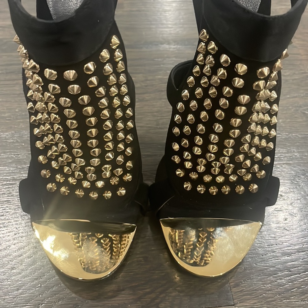 Giusseppe Zannotti Studded Satin Heel Suede Bootie - Picture 4 of 11